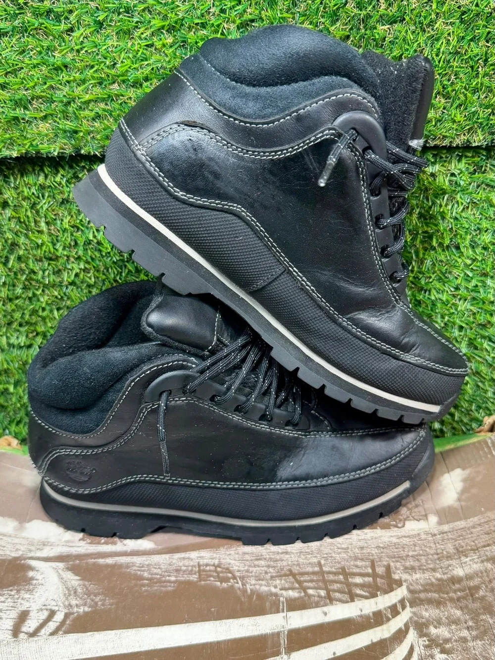 Timberland Junior Euro Dub Black Leather Boots Size 5M 86916